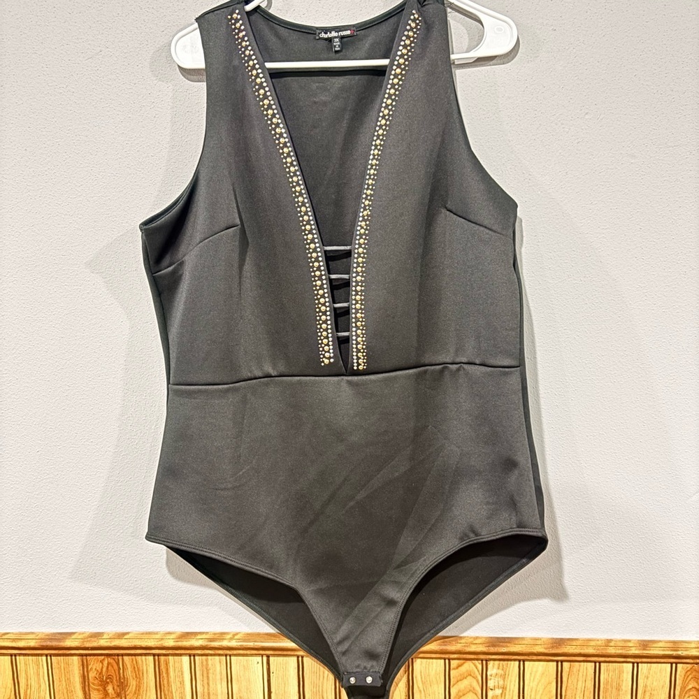 New Year’s Eve Holiday 3X Black Sleeveless Bodysuit with gold accents
